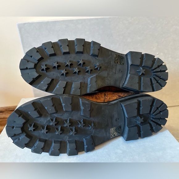 Jimmy choo snake-effect leather ankle boots (NEW) - Picture 12 of 15